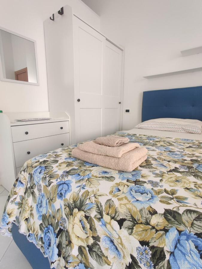 Casa Vacanze Da Serena Lacco Ameno  Eksteriør billede
